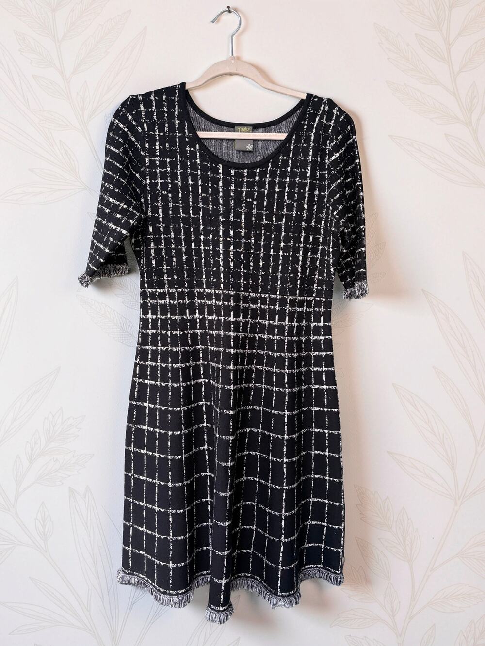 Taylor Windowpane Plaid Sweater L Dress Black White Fringe Fit Flare Knit